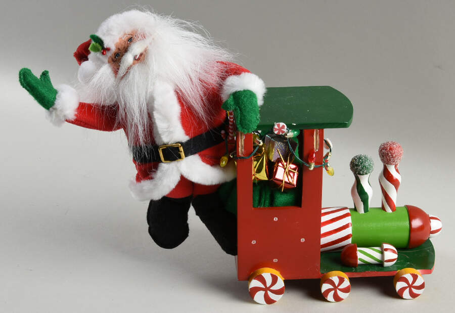 Santa and Mrs Santa Christmas Express - No Box by Annalee-1
