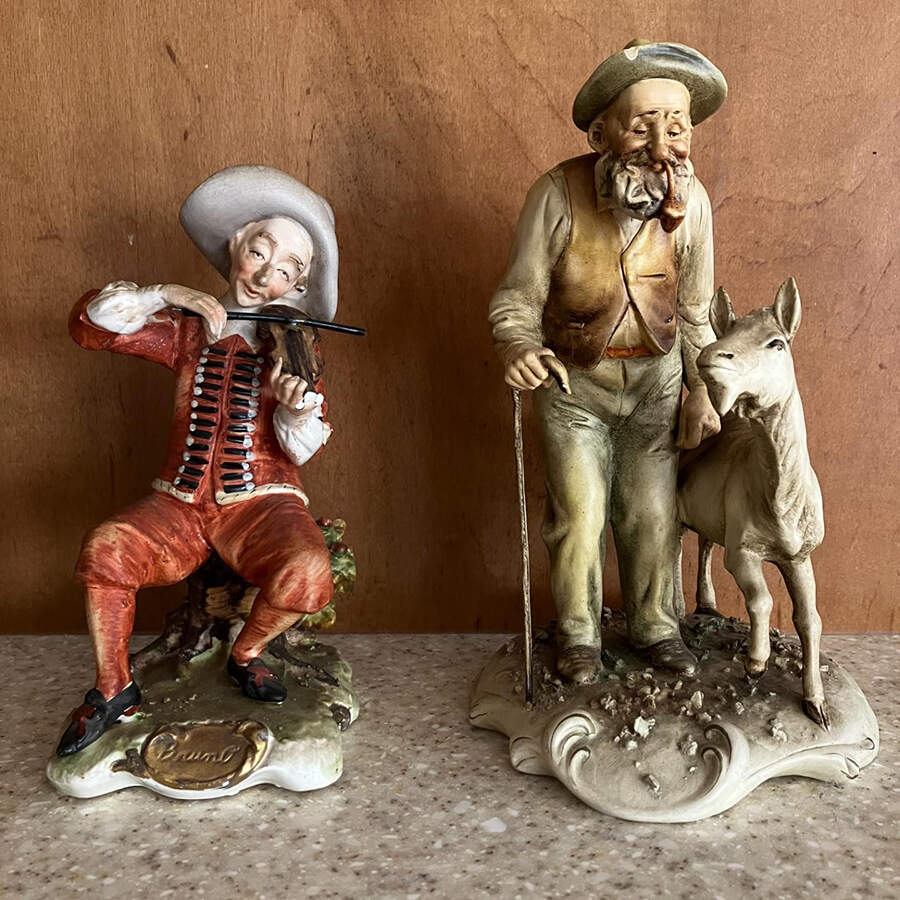Arnart Figurines Man Playing Violin - No Box by Arnart-1