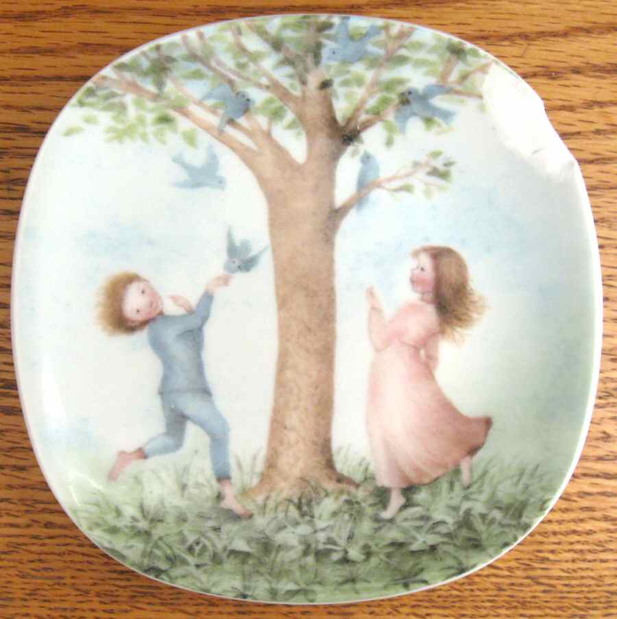 Arabia Single Release Plates Spring - Boxed by Arabia of Finland-1