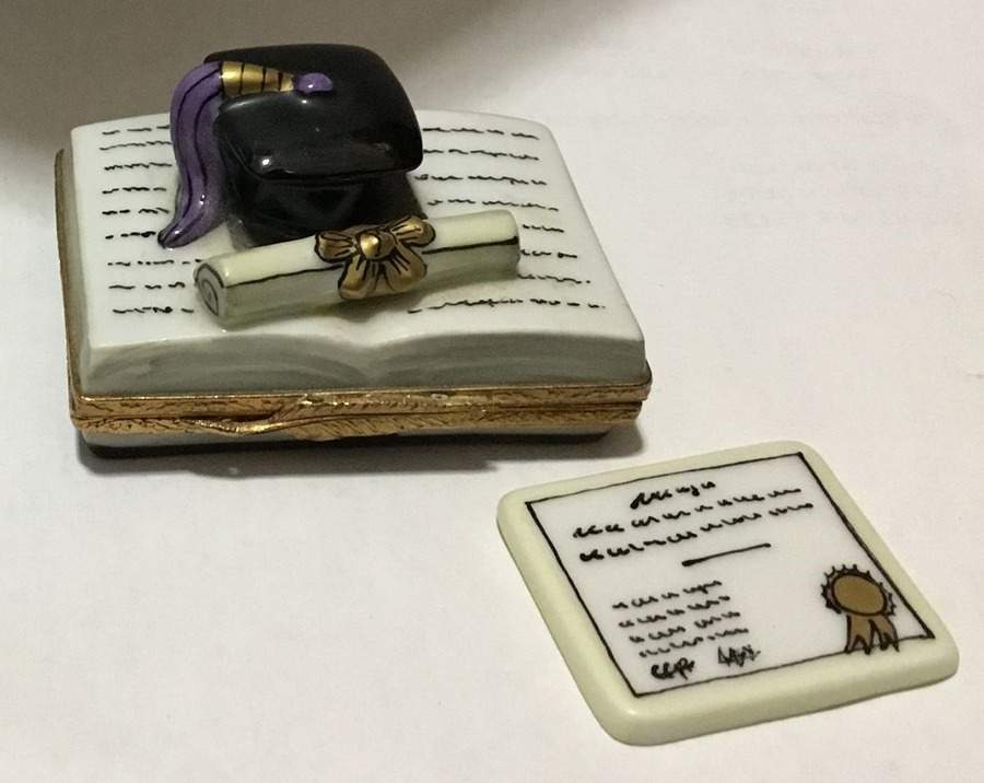Artoria Limoges Boxes Cap & Diploma - Boxed by Artoria Limoges-1