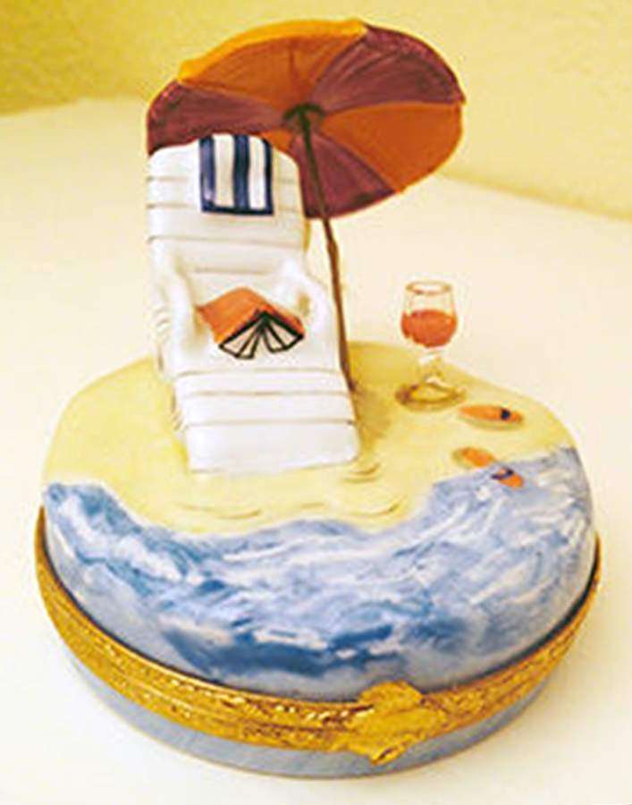 Artoria Limoges Boxes Beach Scene - Boxed by Artoria Limoges-1