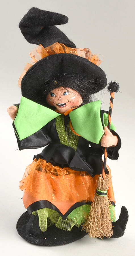 Annalee Halloween Dolls Witch With Broom - No Box by Annalee-1
