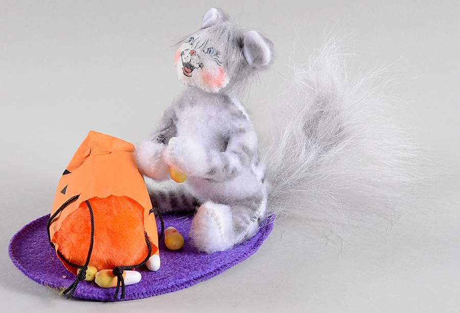 Annalee Halloween Dolls Sweet Tooth Kitty - No Box by Annalee-1
