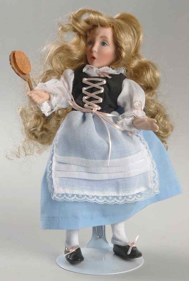 Dianna Effner Storybook Miniature Rapunzel - Boxed by Ashton Drake-1
