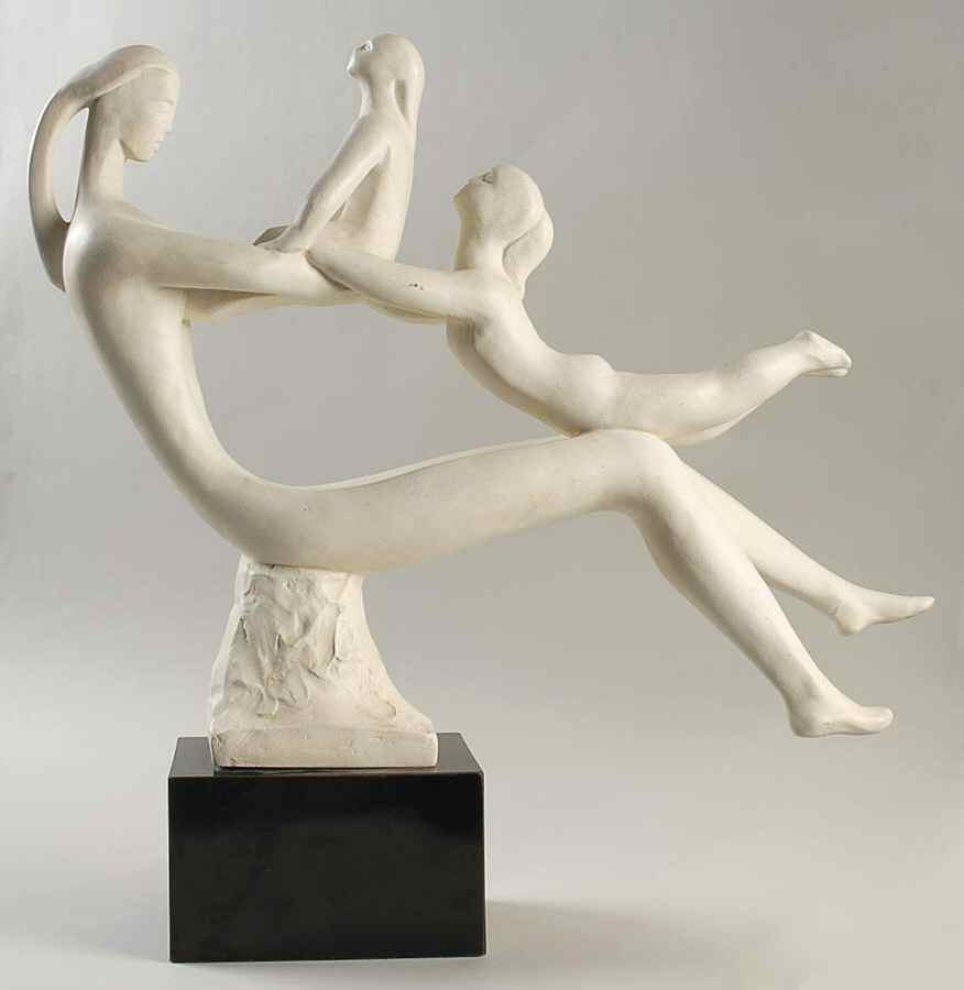 Austin Productions Figurine Mother And Children Playing - No Box by Austin Productions-1