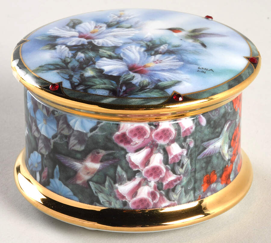 Lena Liu's Gems of Nature The Ruby Throated Hummingbird - Boxed by Ardleigh Elliot-1