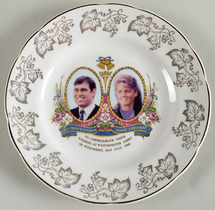 Royalty Commemoratives Andrew & Sarah Wedding Plate - No Box by Argyle-1