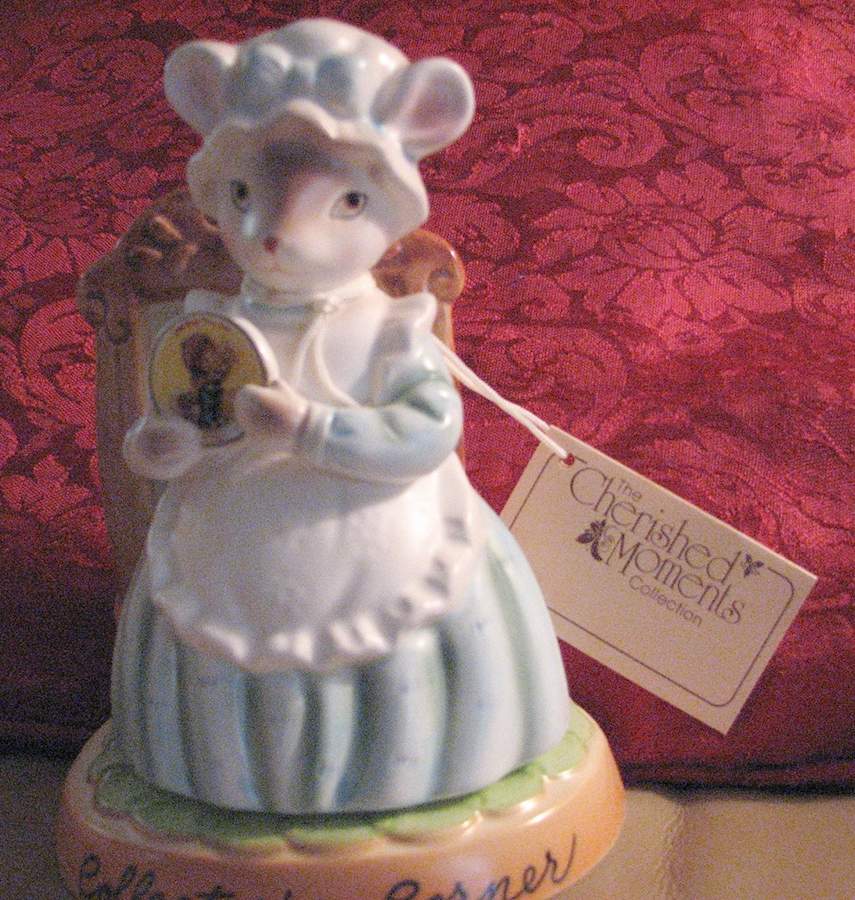 Cherished Moments Collectors Corner - Boxed by Avon-1