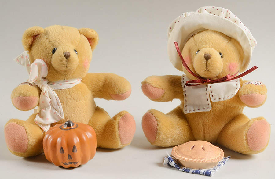 Cherished Teddies Monthly Friends Oscar(October)+Nicole(November - No Box by Ashton Drake-1