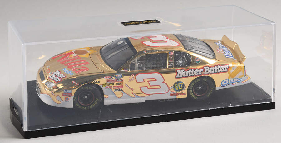 Rfo 24kt Gold Stock Cars Dale Earnhardt Monte Carlo Nilla Wafers - No Box by Action Performance Companies-1