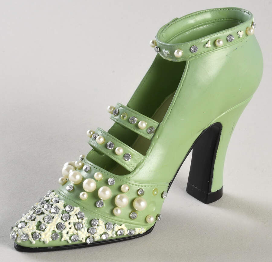 Steppin' Out Fancy Lady - No Box by Ss Sarna-1