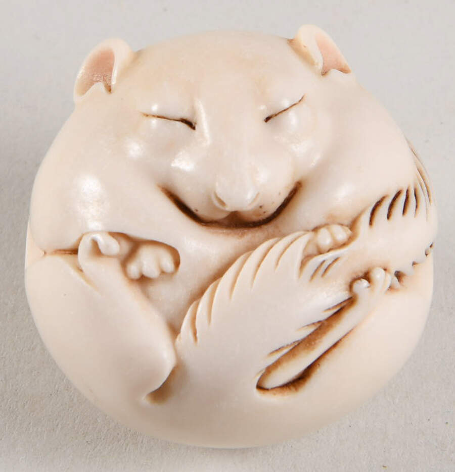 Netsuke Dormouse - Close Eyes - Boxed by Adam Binder Editions-1