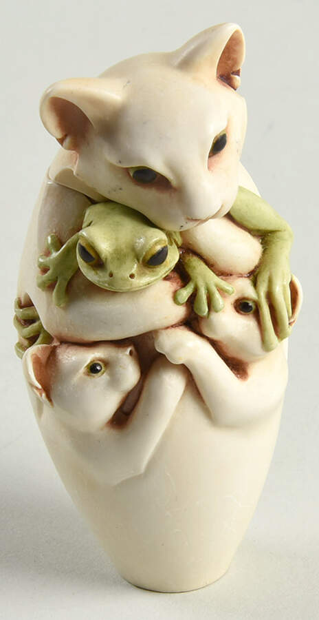Adam Binders Edition Boxes Kiss 'N' Cuddle Frog - No Box by Adam Binder Editions-1