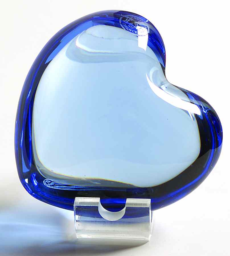 Baccarat Paperweight Amor Heart (Puffed) - Cornflower Blue - Boxed by Baccarat-1