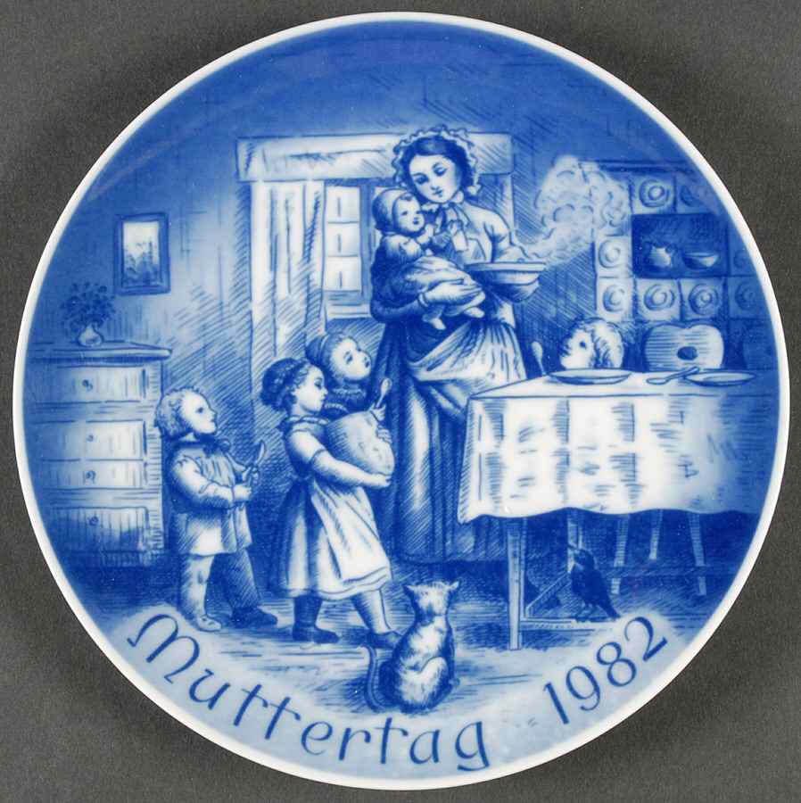 Bareuther Mothers Day Plate Suppertime - Boxed by Bareuther & Co-1