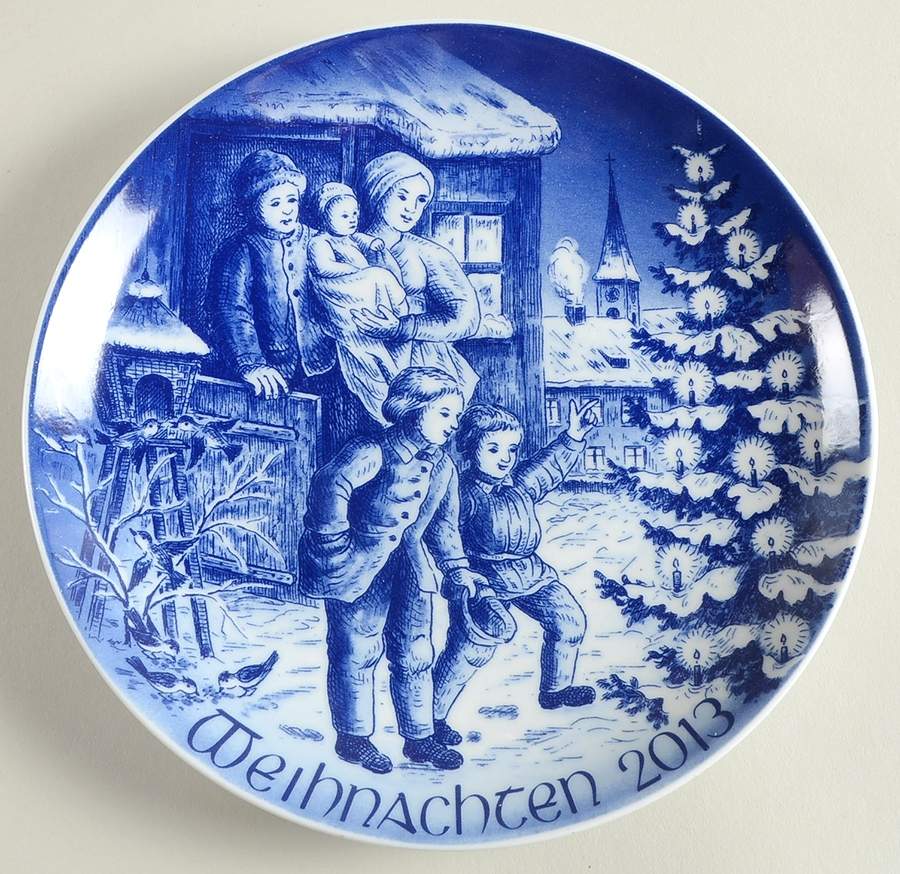 Christmas Plate Christmas Time Is Here - Boxed by Bareuther & Co-1