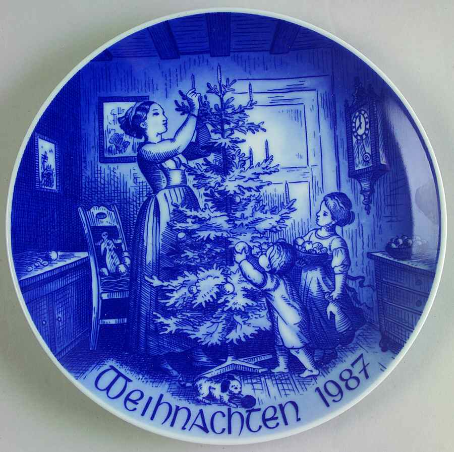 Christmas Plate Decorating The Tree - Boxed by Bareuther & Co-1