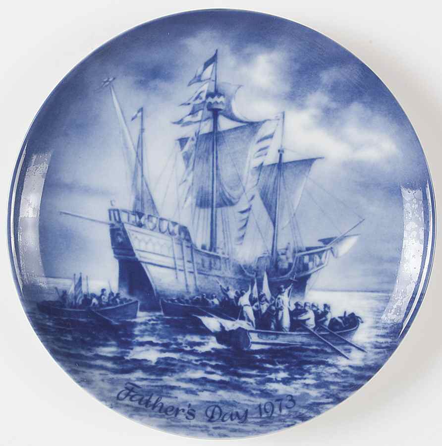 Fathers Day Landing Of Columbus - No Box by Berlin Design-1