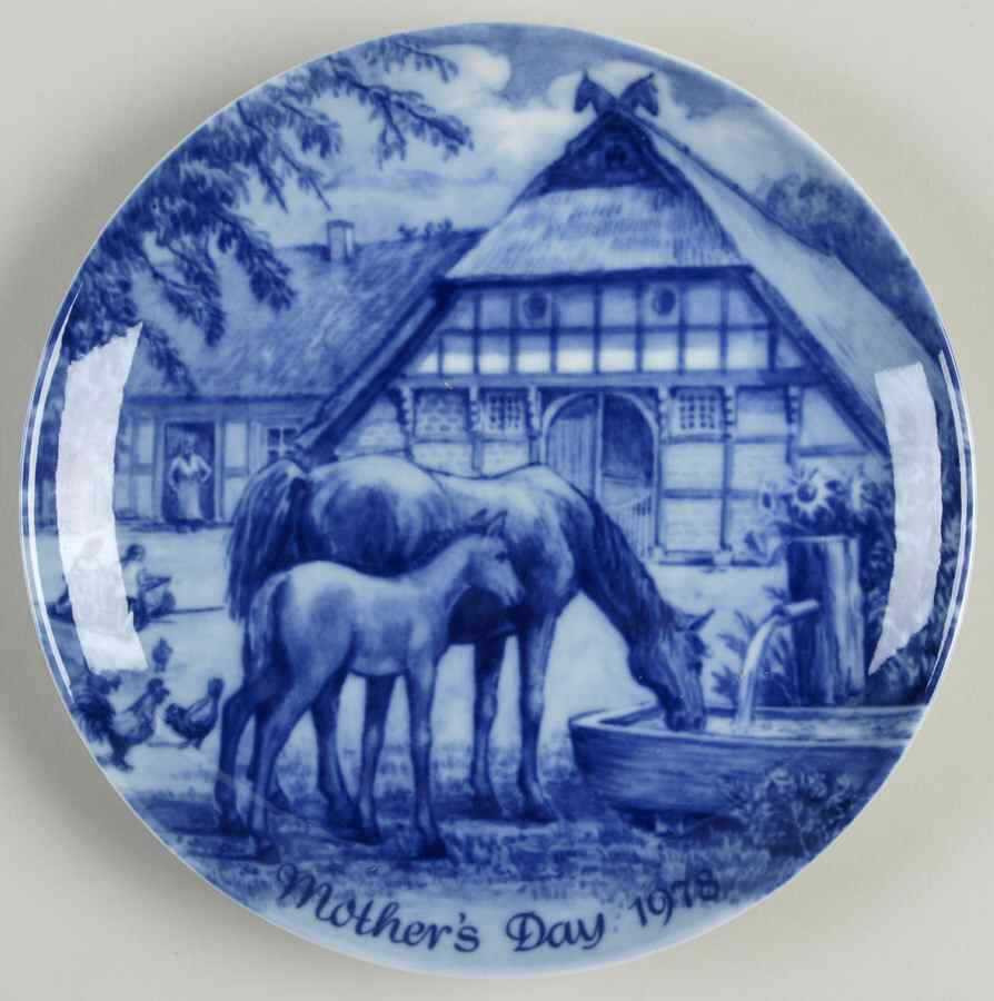 Mothers Day Plate Mare & Foal - Boxed by Berlin Design-1
