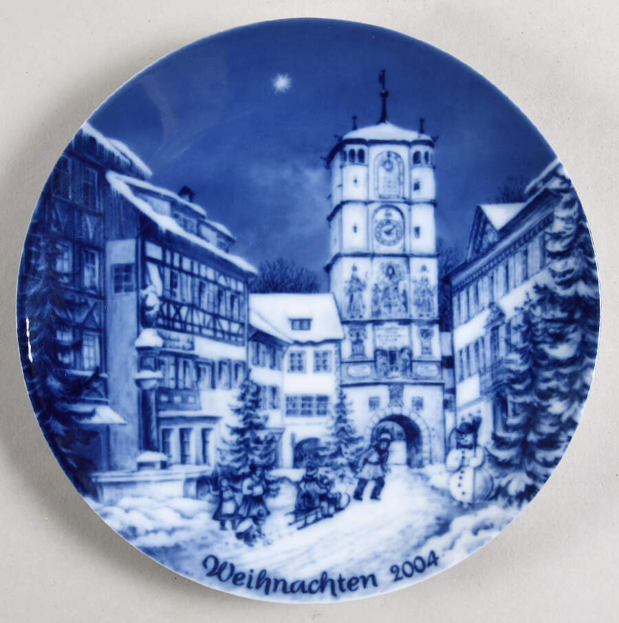 German Christmas Plates Christmas Eve In Wangen - No Box by Berlin Design-1