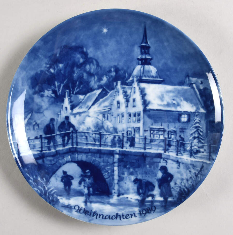 German Christmas Plates Christmas In Friedechsdadt - Boxed by Berlin Design-1