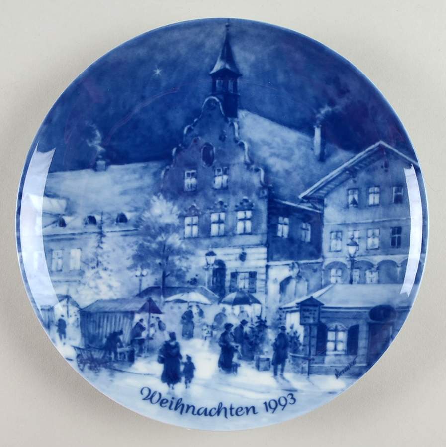 German Christmas Plates Christmas Eve In Dachau - No Box by Berlin Design-1