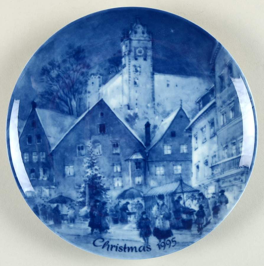 German Christmas Plates Christmas Eve In Fussen - No Box by Berlin Design-1