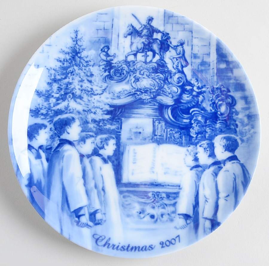 German Christmas Plates Christmas Eve In Mainz - Boxed by Berlin Design-1