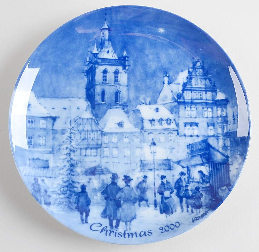 German Christmas Plates Christmas Eve In Frier - Boxed by Berlin Design-1