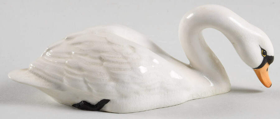 Beswick Figurine Swan Head Down - No Box by Beswick-1