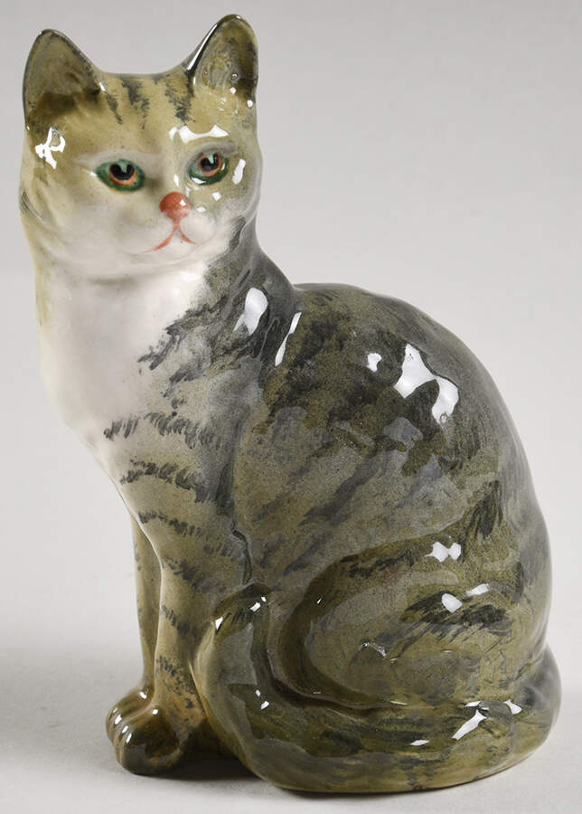 Beswick Figurine Cat Seated Head Looks Forward - Boxed by Beswick-1