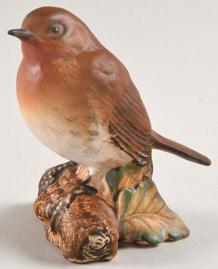 Beswick Figurine Robin-On Tree Branch - No Box by Beswick-1