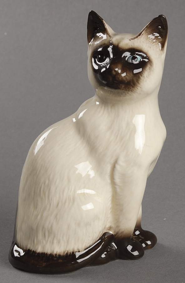 Beswick Figurine Siamese Cat-Head Turned - Boxed by Beswick-1