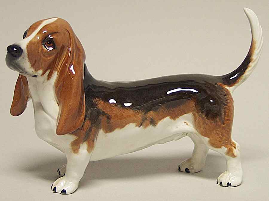 Beswick Figurine Bassett Hound-Fochno Trinket - No Box by Beswick-1