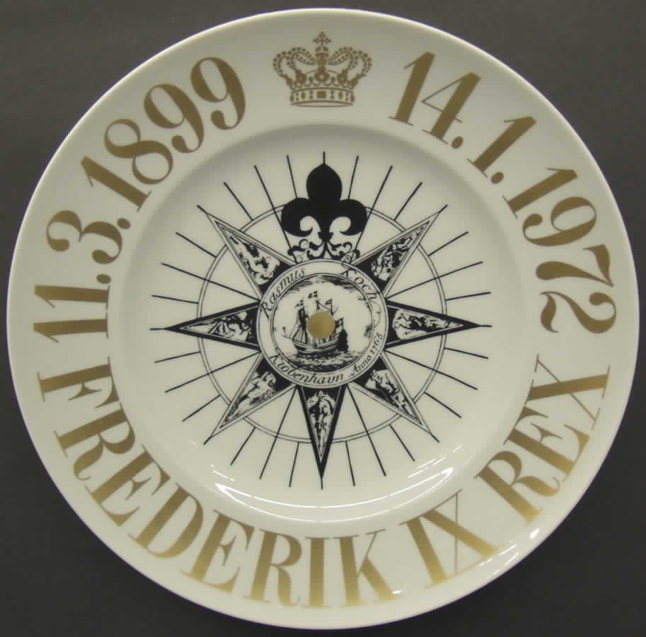 Bing & Grondahl Frederick Ix Of Denmark Memorial - Boxed by Bing & Grondahl-1
