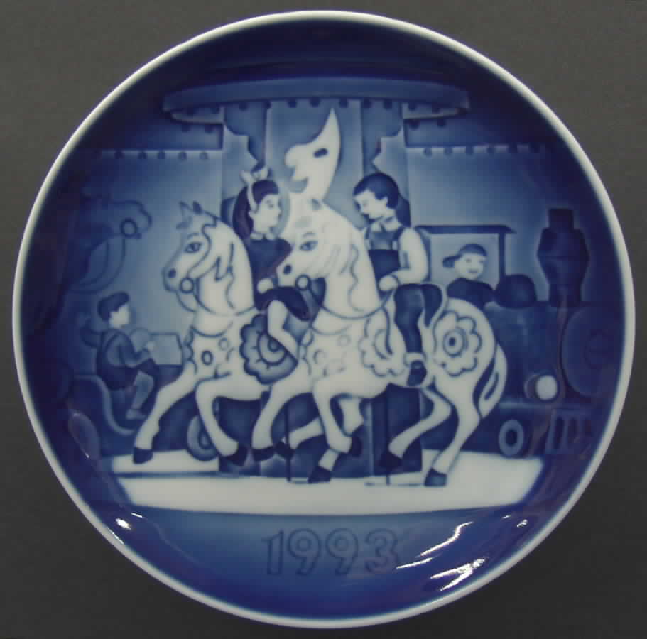 Children's Day The Carousel - Boxed by Bing & Grondahl-1