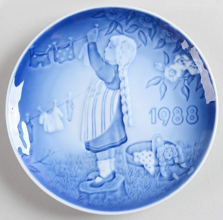 Children's Day Wash Day - No Box by Bing & Grondahl-1