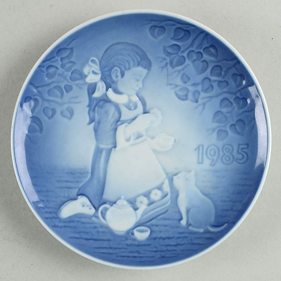 Children's Day The Magical Tea Party - No Box by Bing & Grondahl-1