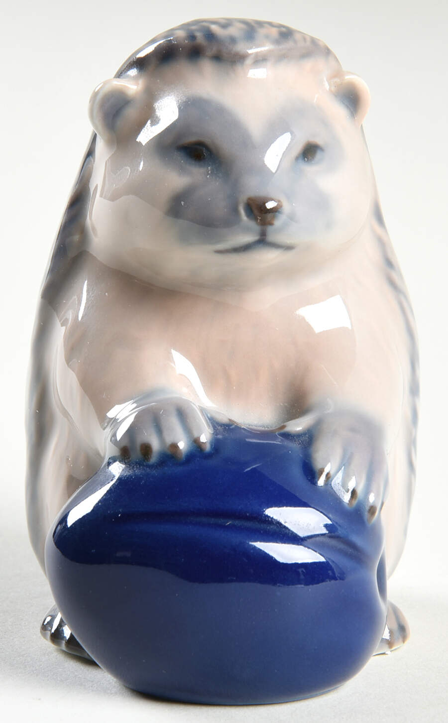 Mother's Day Figurine Hedgehog - Boxed by Bing & Grondahl-1