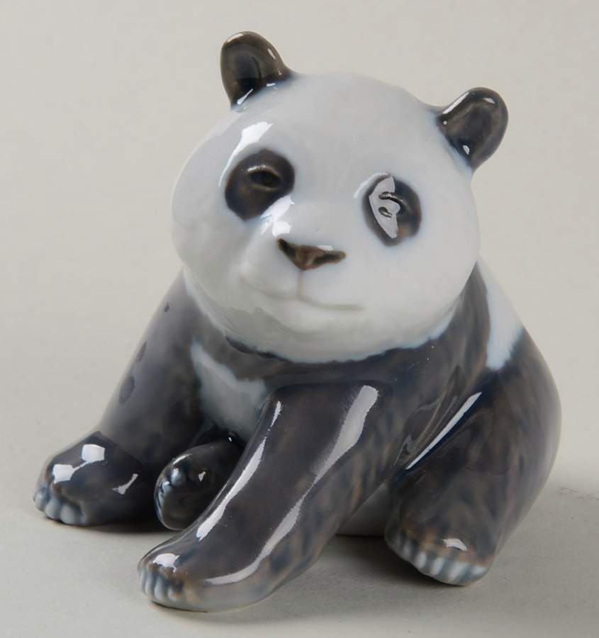 Mother's Day Figurine Panda Cub - No Box by Bing & Grondahl-1