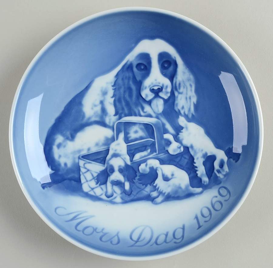Mother's Day Plate Dog And Puppies - No Box by Bing & Grondahl-1