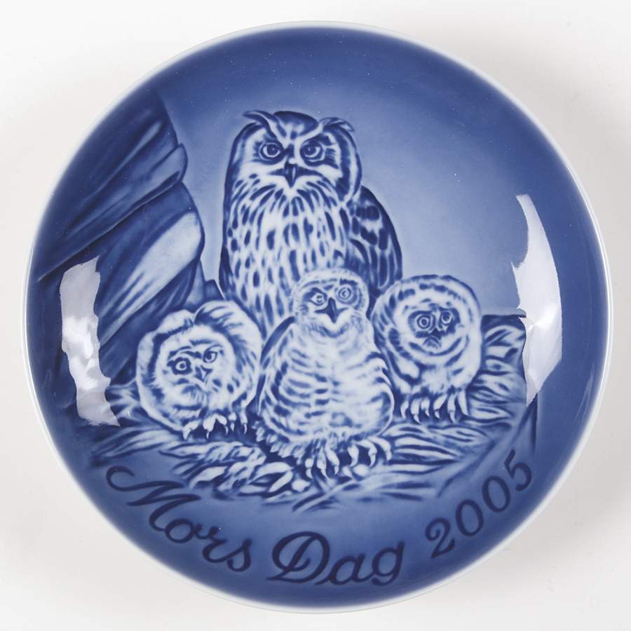 Mother's Day Plate Horned Owl With Chicks - Boxed by Bing & Grondahl-1