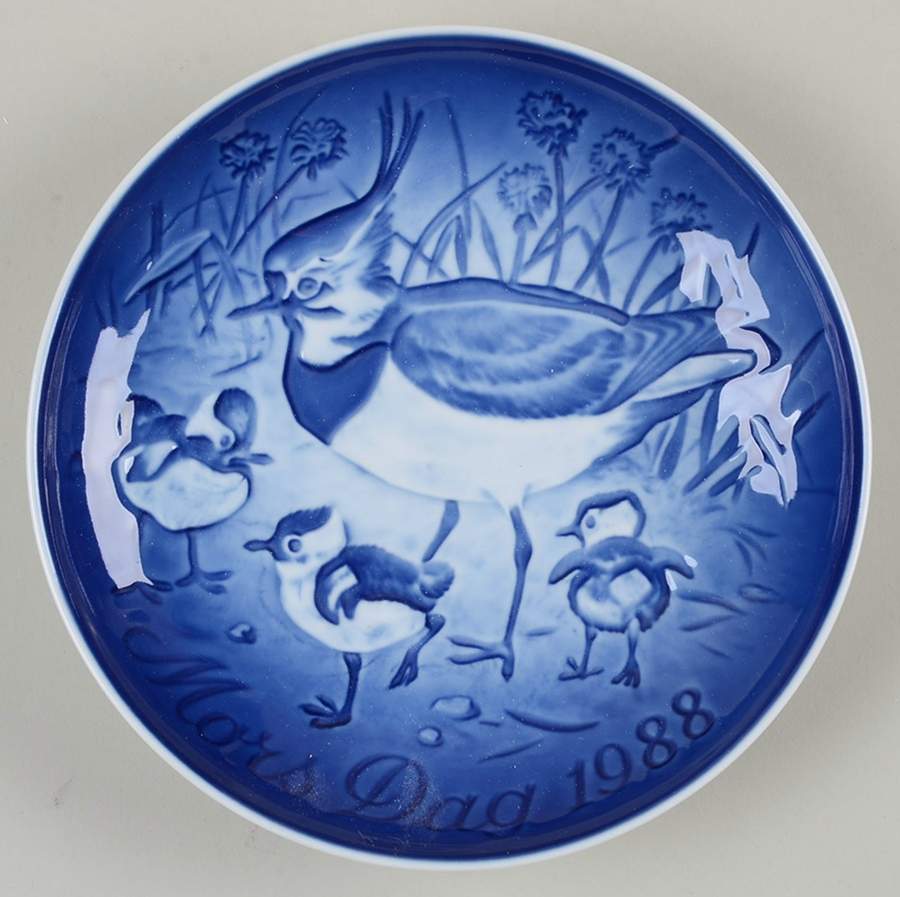 Mother's Day Plate Crested Plover And Young - Boxed by Bing & Grondahl-1
