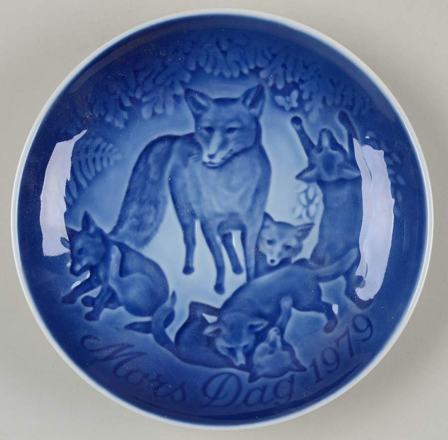 Mother's Day Plate Fox And Cubs - Boxed by Bing & Grondahl-1