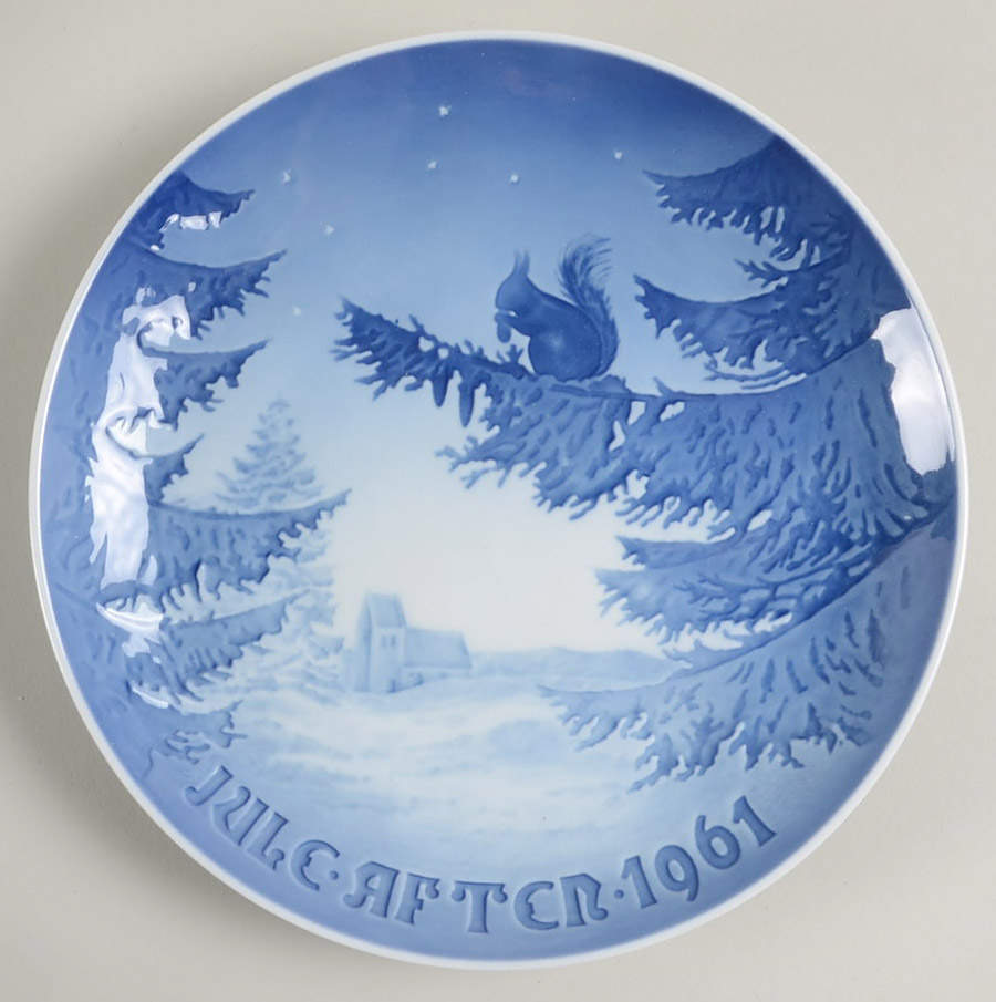 Annual Christmas Plate Winter Harmony - No Box by Bing & Grondahl-1