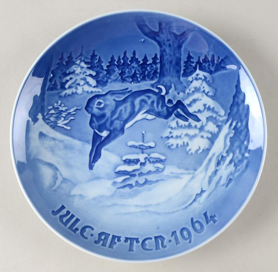 Annual Christmas Plate The Fir Tree & Hare - No Box by Bing & Grondahl-1
