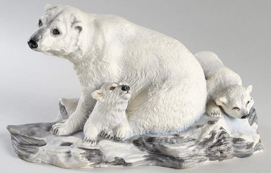 Boehm Animals Polar Bear W/ Cubs - No Box by Boehm-1