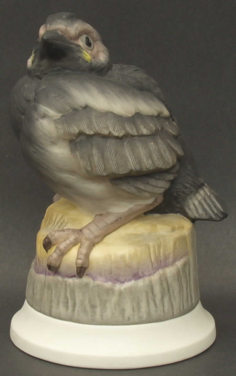 Boehm Birds Fledgling Magpie - No Box by Boehm-1