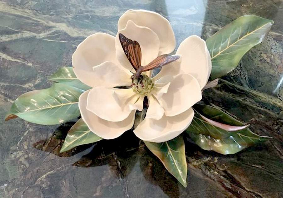 Flower Sculptures Magnolia Grandiflora W/Butterfly - No Box by Boehm-1