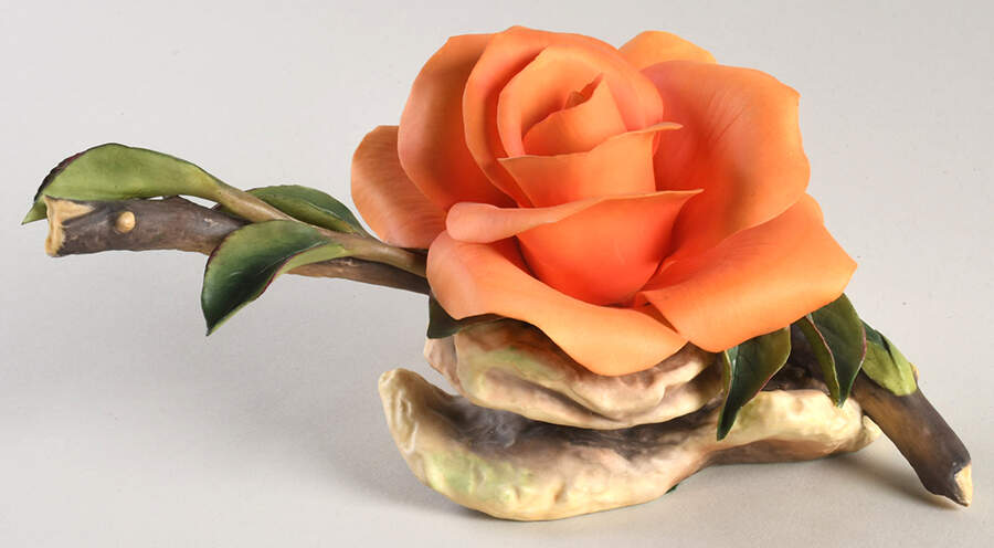Flower Sculptures Lovers Meeting Rose - No Box by Boehm-1